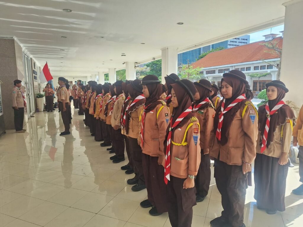 81 Anggota Baru Menapak Jejak Sejarah Kota Pahlawan, Diklat SWBB Surabaya Gelar Walking Tour Situs Bersejarah swbb1
