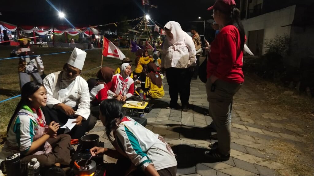 Ketua Kwarcab Kagumi Semangat Peserta, 35 Mata Lomba Digelar di LT III Pramuka Surabaya ltiii3