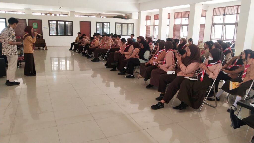 Pramuka Surabaya Diajak Berani Tolak Narkoba, Wani Lapor, Wani Rehab! narko1